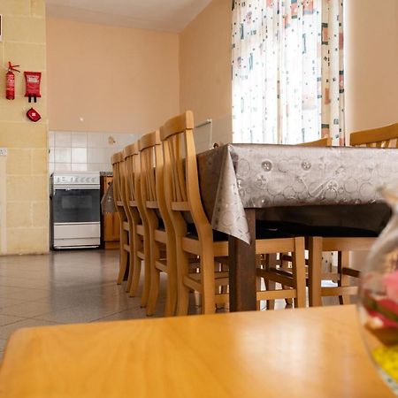 Sunset Seaview Apartments Marsalforn Екстериор снимка